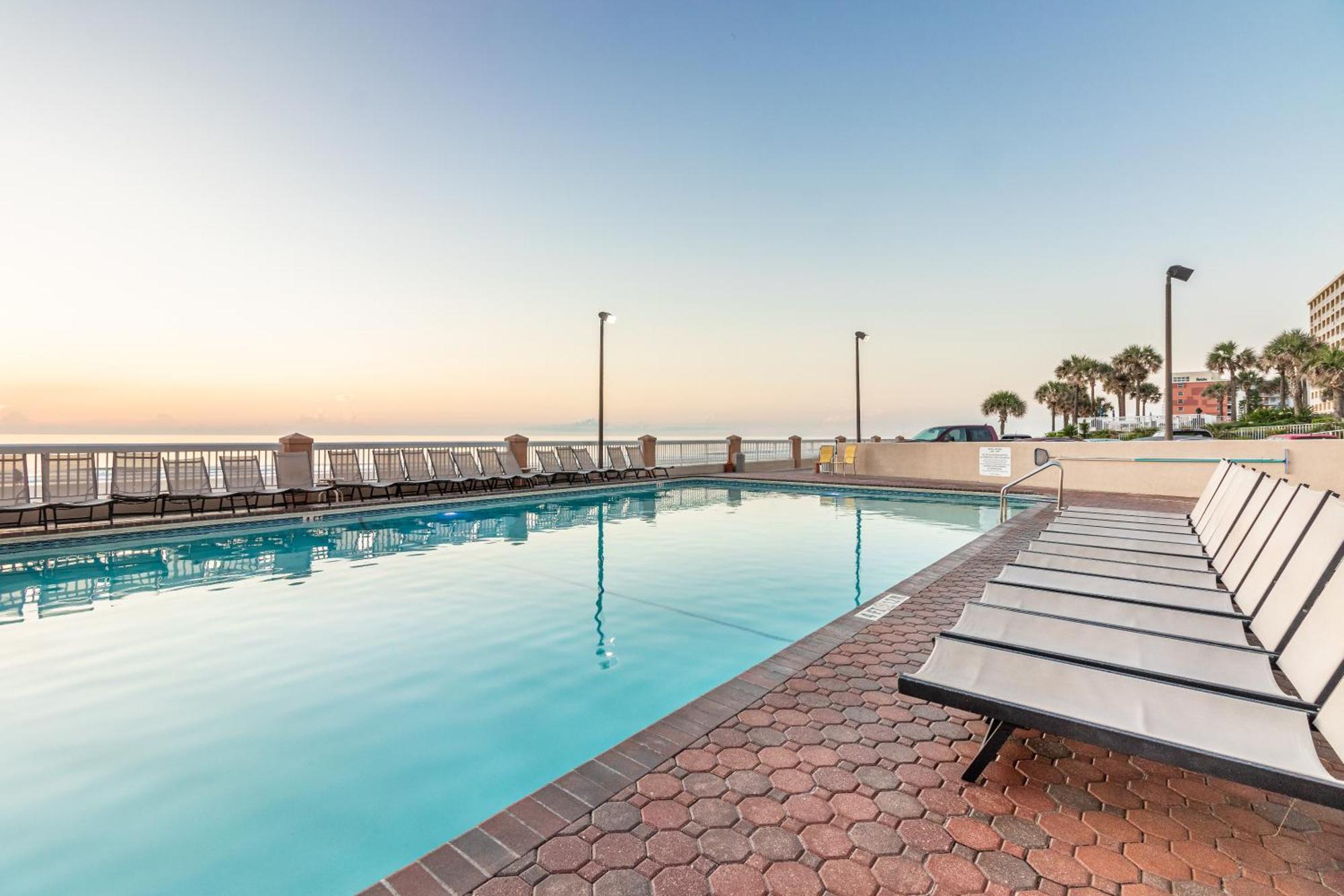 Daytona Beach Shores Hampton Inn Daytona Shores-Oceanfront מראה חיצוני תמונה